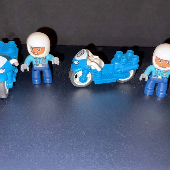 Pair of LEGO DUPLO Police Motorcycles with Police Officers - Picture 2 of 4